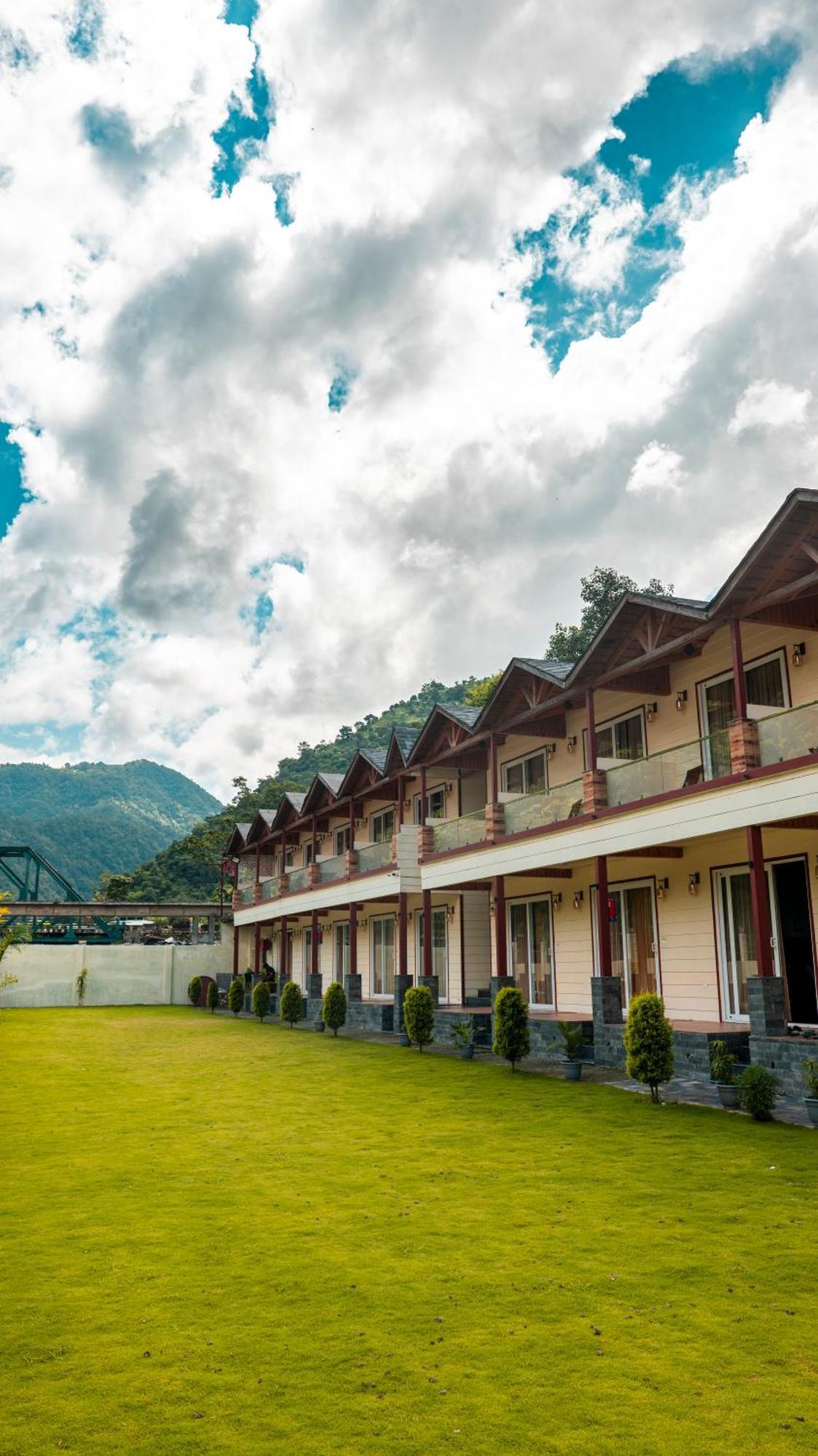 Qcent Woods Resort & Spa, Rishīkesh Extérieur photo
