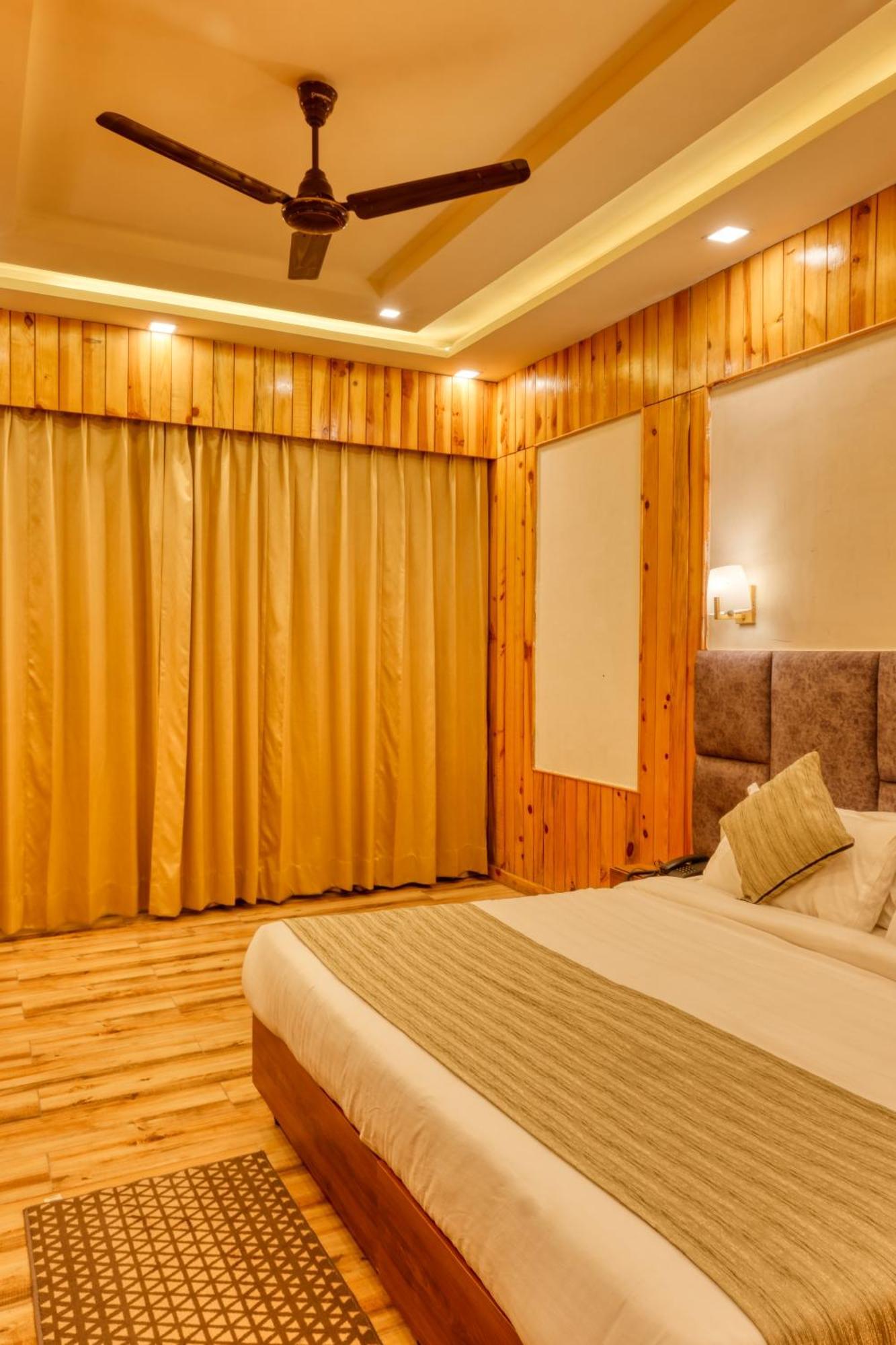 Qcent Woods Resort & Spa, Rishīkesh Extérieur photo